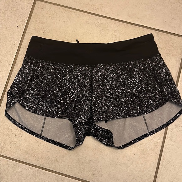 lululemon athletica Pants - Lululemon Speed up shorts 4